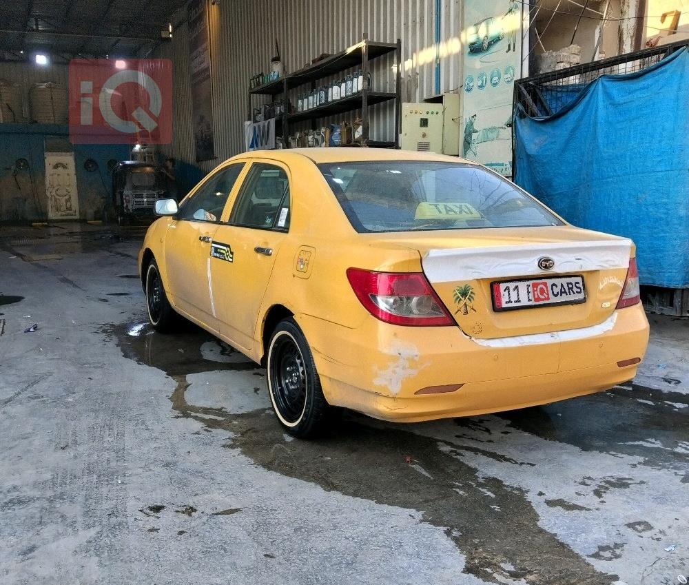 بي واي دي F3